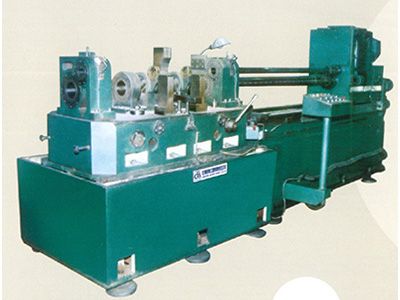 柴油機(jī)缸體主軸孔、凸輪軸孔精鏜組合機(jī)床